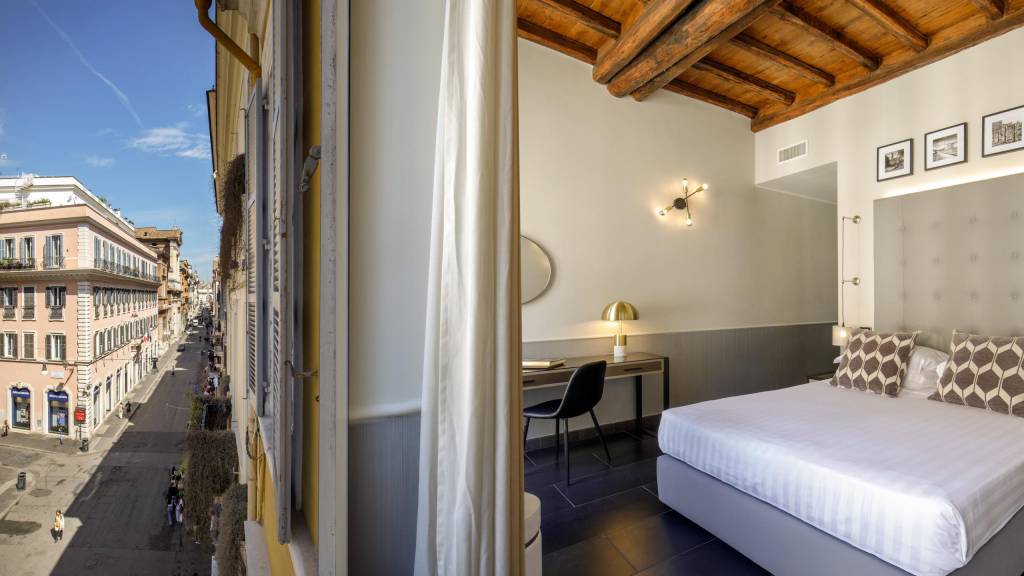 Condotti-selection-hotels-Roma-stay-inn-camera-superior-IMG-0521