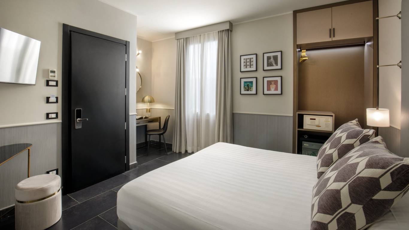 Condotti-selection-hotels-Roma-stay-inn-camera-standard-IMG-0561