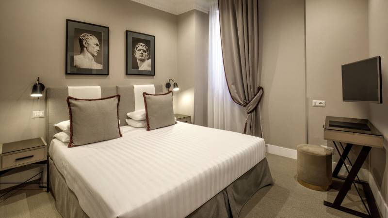 Hotel-Condotti-Roma-Condotti-Boutique-Hotel-Camera-Standard-STD-6