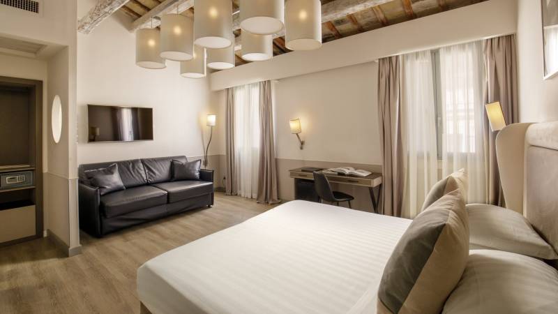 Hotel-Condotti-Roma-Condotti-Palace-Camera-family-Foto-2025-IMG-3315 Hotel-Condotti-Roma-Condotti-Palace-Camera-family-Foto-2025-IMG-3315