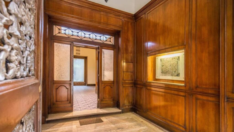 frezza-48-ingresso--condotti-selection-frezza--rome---orizzontale frezza-48-ingresso--condotti-selection-frezza--rome---orizzontale